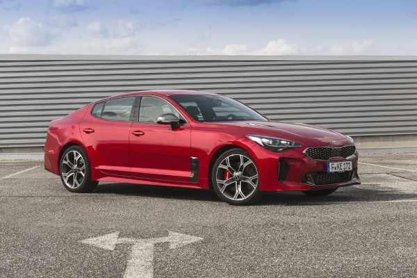 Kia Stinger 2021.jpg